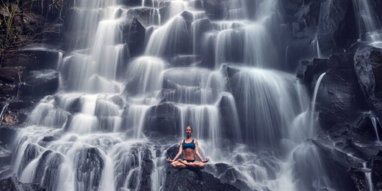 Kanto Lampo Waterfall